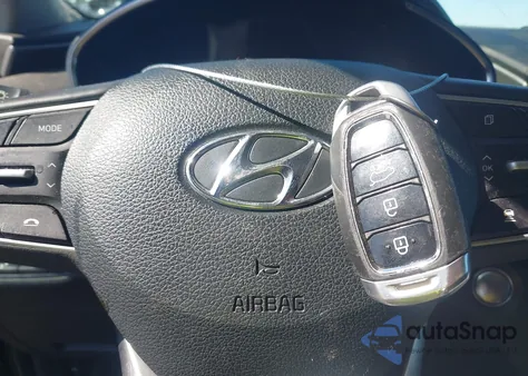 2019 Hyundai Santa Fe Sel Plus from USA, damaged, VIN 5NMS33AD5KH104246